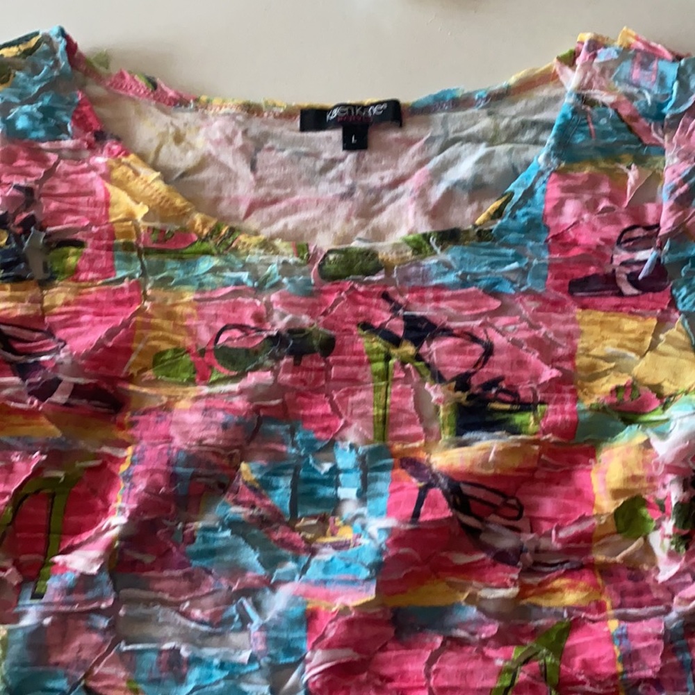 Cute spring top mid length sleeves all the different colors - Picture 3 of 6